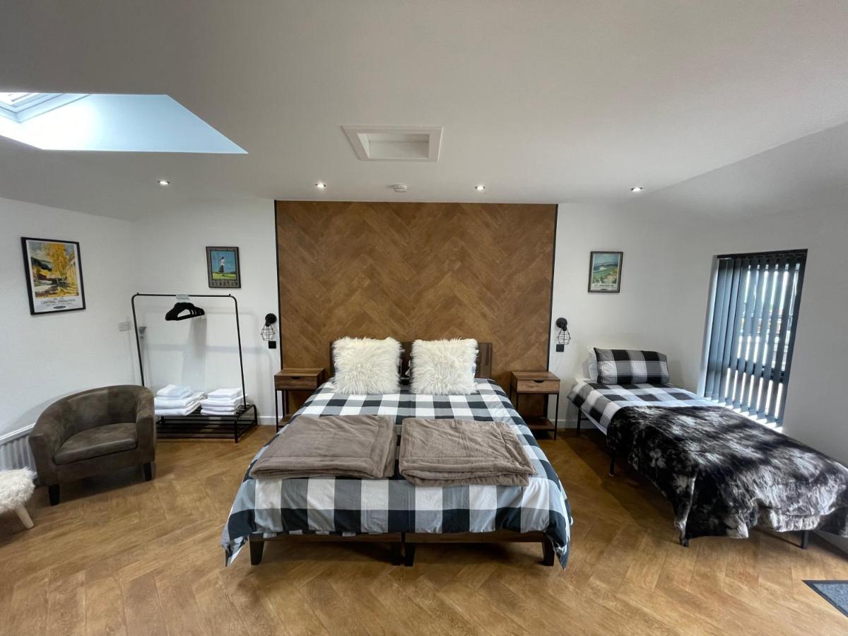 Golfers Dream Guest Suite With Onsite Golf Studio Available For Booking By Guests Strathkinness Екстериор снимка